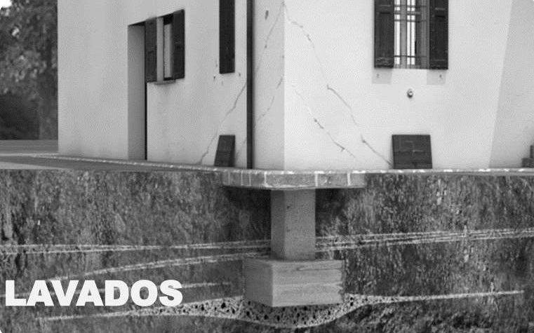 Grietas en edificio debido al lavado de finos del suelo por el agua
