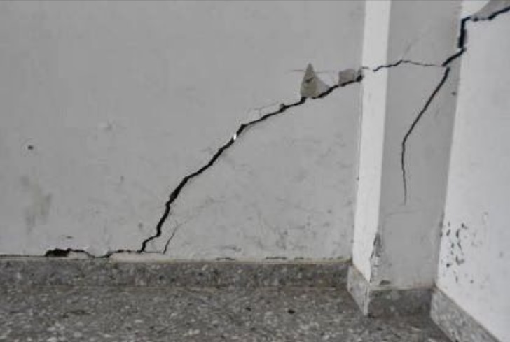 Grietas producidas por asiento diferencial