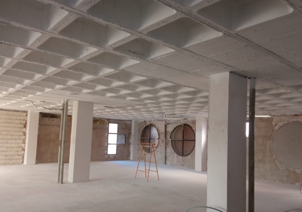 Aplicaci�n de pintura ablativa sobre estructuras de hormig�n