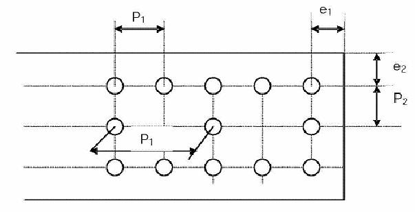 Distancias entre centros de agujeros en uniones atornilladas