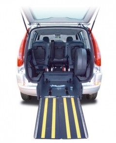 Cajeado del piso de un vehculo